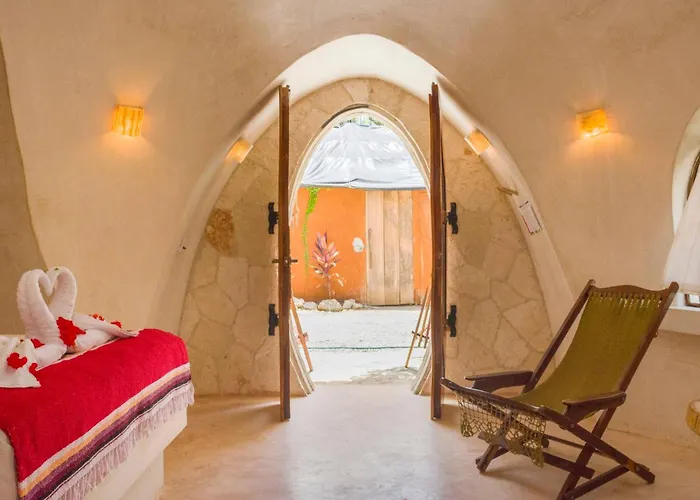 Unique Jungle Dome Ik Lodge Tulum